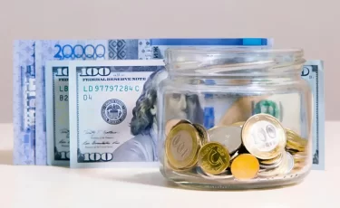 Деньги есть, но тратить нельзя: почему в Казахстане ограничили изъятие "пенсионки"