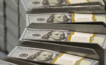 Обменники переписали ценники: курсы валют в Казахстане на 14 декабря