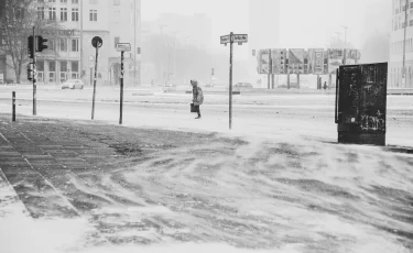 Спасатели Астаны просят горожан не выходить из дома