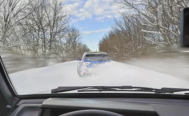 Порывы до 20 м/с и сплошной гололёд: в каких регионах Казахстана лучше не садиться за руль