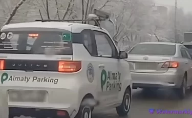 Штраф за парковку на ходу: что ответили в «Алматы паркинг»