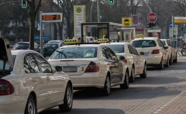 Первые беспилотные такси выедут на улицы Астаны — что уже известно