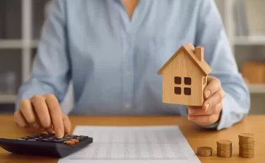 Продажа жилья в 2026 году: кому не придется платить налог