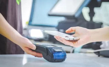 В Казахстане начали подделывать банковские чеки с помощью ИИ