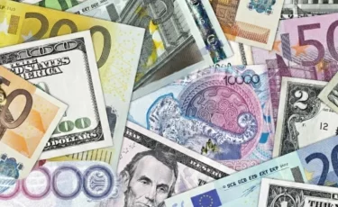 Курсы валют в банках Казахстана на 14 января: где выгоднее доллар, евро и рубль