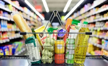 Магазинам «у дома» не разрешат завышать цены на эти продукты