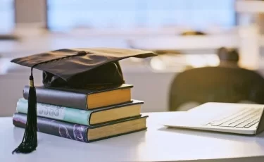 Поступление «по знакомству» в вуз Астаны за 480 тысяч оказалось мошенничеством