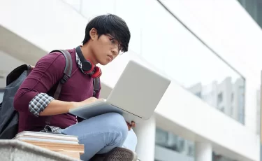 Студентам в Казахстане станет проще оформлять важные документы