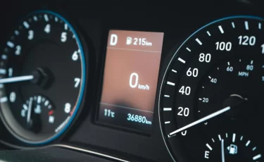 Штраф до 6 млн: в Узбекистане вводят ответственность за автомахинации