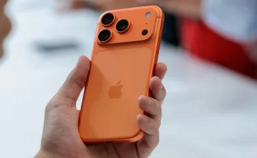 ФБР не смогло взломать iPhone журналистки: Apple снова победила