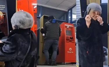 У картомата Kaspi пожилую женщину пришлось приподнимать: видео вызвало резонанс