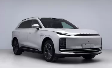 Exeed первой запускает кроссовер с тормозами без гидравлики