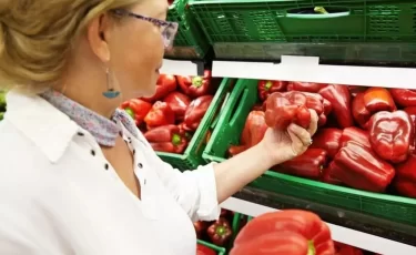 Казахстан заменит импорт своими товарами: что будут производить