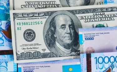 Свежие курсы валют в РК на 18 февраля: доллар продолжает падать
