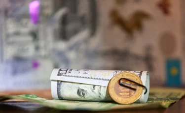 Курсы валют в РК на 23 февраля: где доллар стоит дороже 500 тенге