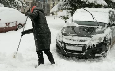 Казахстан накроют морозы и снегопады 26 февраля