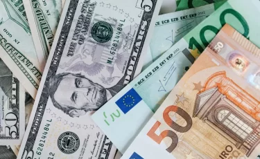 Банки Казахстана продают доллар дешевле 500 тенге - где лучше условия