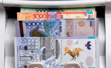 Курсы валют в банках Казахстана на 12 марта