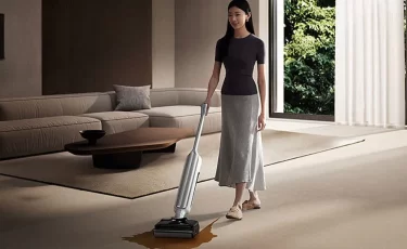 Xiaomi показала пылесос, который «отмывает всё»