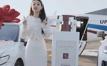 Дело Жанабыловых не остановило: блогер обещает квартиру и авто за шампунь