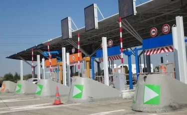 Казахстан закрыл один из пунктов пропуска на границе с Россией