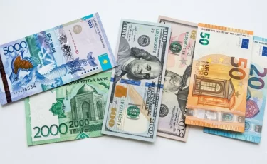 Курсы валют в банках Казахстана сегодня, 1 апреля