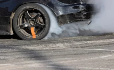 Бесплатно и без штрафов: где в Алматы проверить авто на выбросы