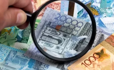 Кредит получить все сложнее – казахстанцы уходят в тень