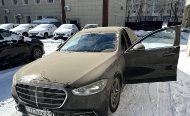 Mercedes за 79 млн из дела Перизат Кайрат передали государству