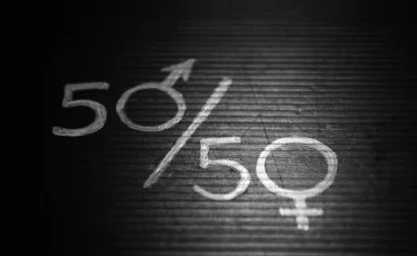 Почему женщины в Казахстане живут дольше мужчин