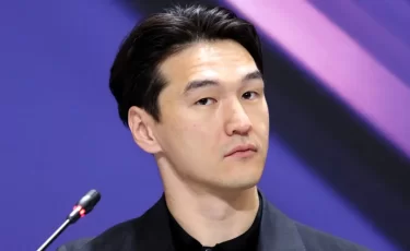 Сабурова могут «развернуть» на границе: концерты в еще одной стране под угрозой