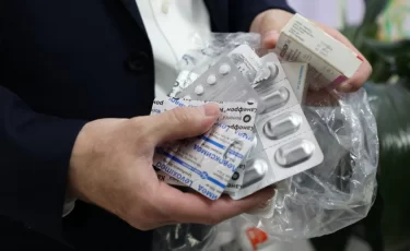 Цены на лекарства и лечение резко выросли в Казахстане: что подорожало