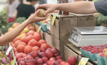 Где купить дешевые продукты в Астане: названы адреса