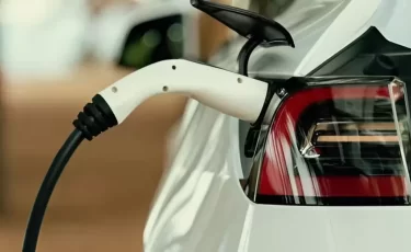 700 тенге в день: казахстанка раскрыла реальные расходы на электрокар