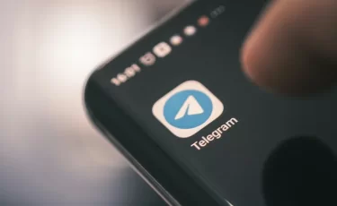 Telegram за сутки удалил более 100 тысяч каналов