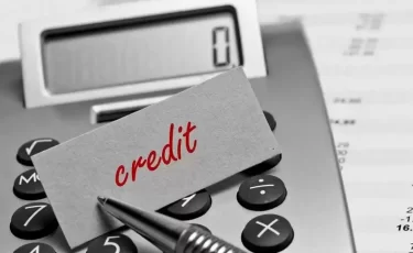 Нелегальный ломбард в Актобе брал до 3,7% в день с клиентов