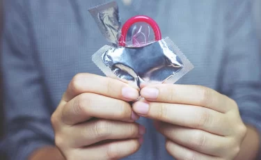 Презервативы подорожают на 30% из-за конфликта на Ближнем Востоке