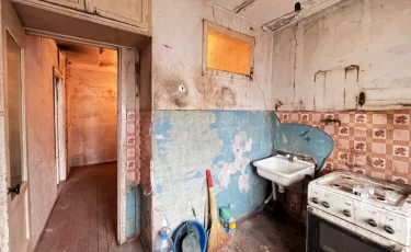 Объявление о продаже «квартиры из фильма ужасов» за 14,5 млн стало вирусным в Астане