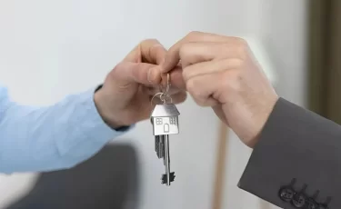 Мошенничество с квартирами на Krisha.kz: предупреждение прокуратуры