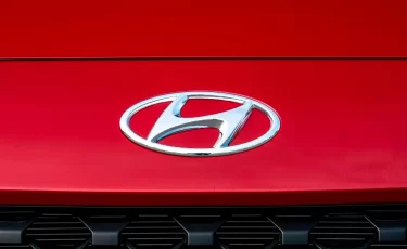 Hyundai отзывает более 421 тыс. авто в США: тормоза могут сработать сами