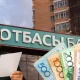 Казахстанец рассказал, как правильно гасить ипотеку