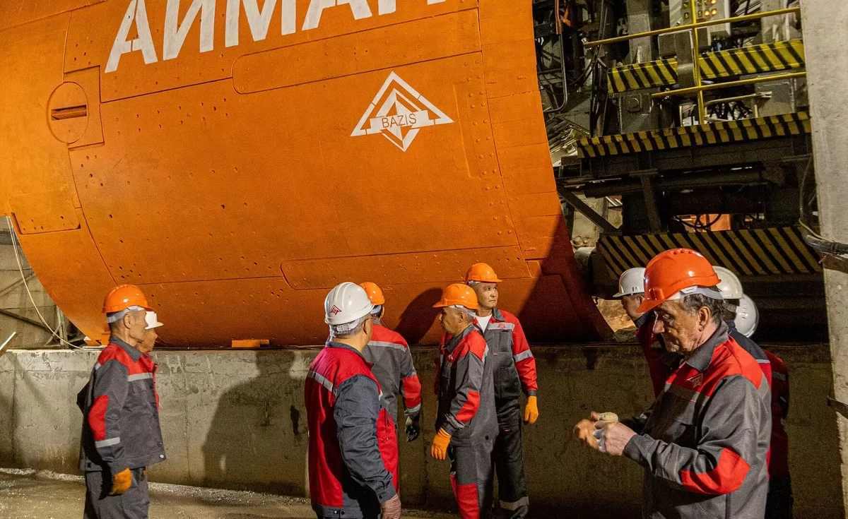 На какие деньги ведется строительство станции метро «Калкаман» в Алматы