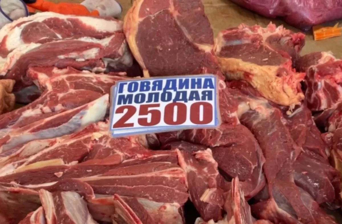Казахстанцы захотели стать вегетарианцами из-за высоких цен на мясо