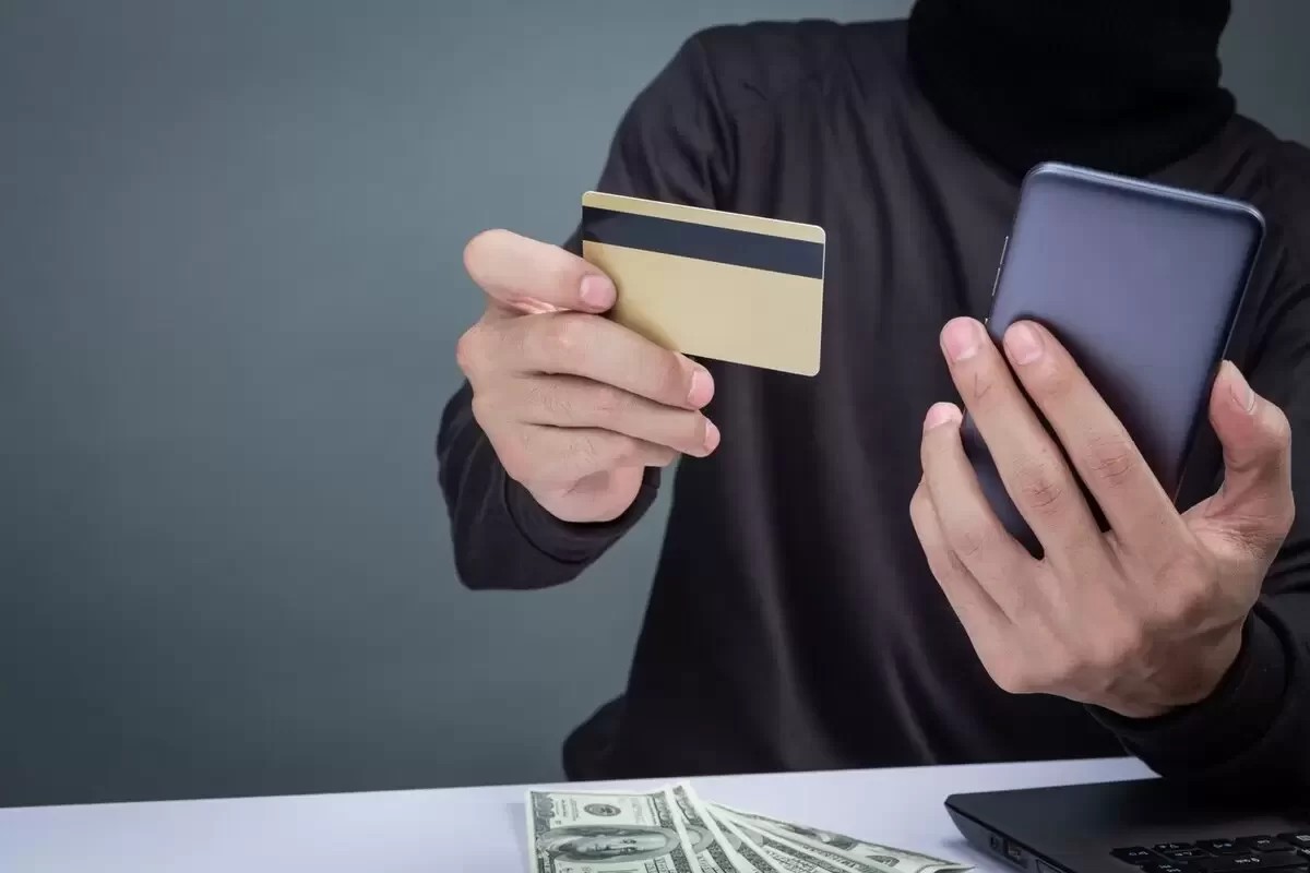 Казахстанцы теряют деньги через мошенничество с E-Salyk