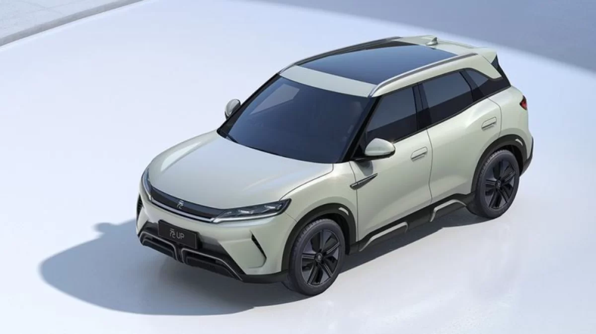 BYD Yuan Up получил сертификацию для продаж в Казахстане