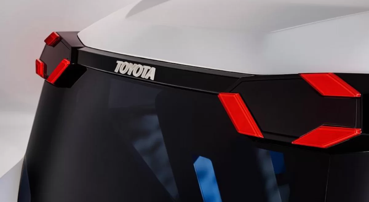 Toyota раскрыла планы на электрическое будущее: мини-концепт и три новые модели