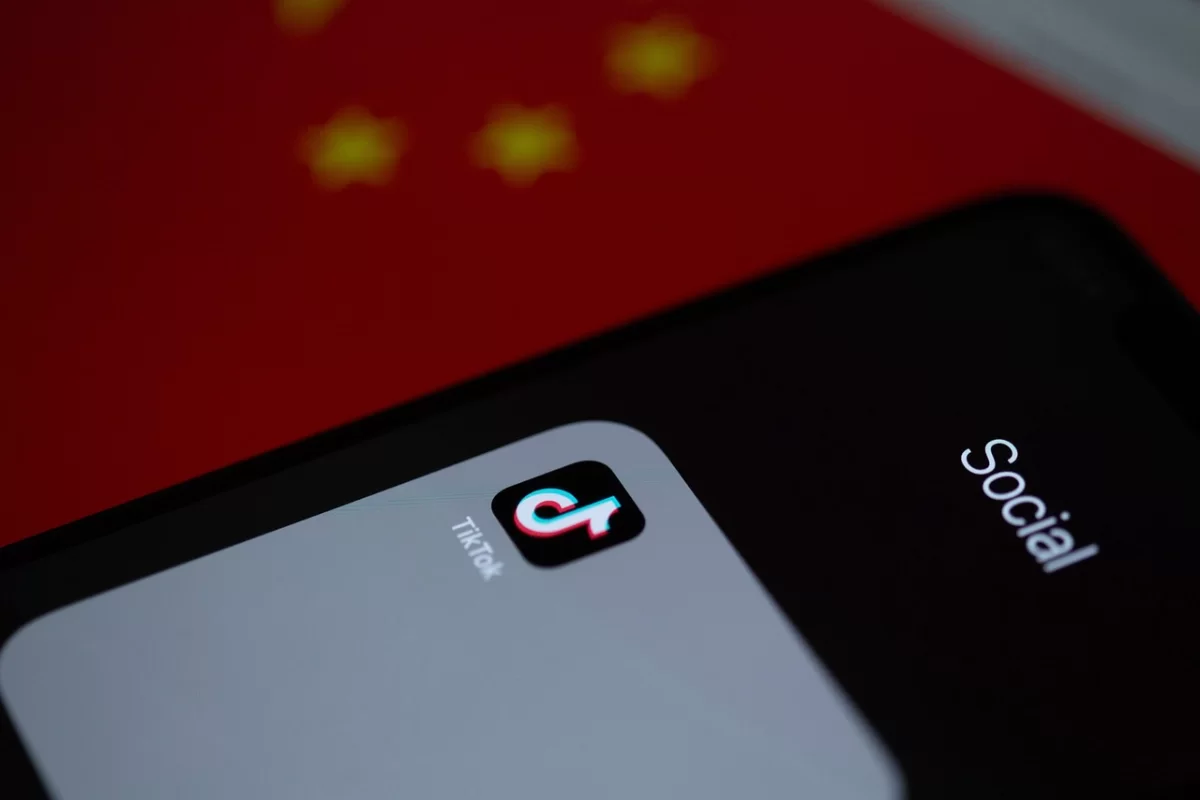 TikTok сокращает время использования приложения для детей