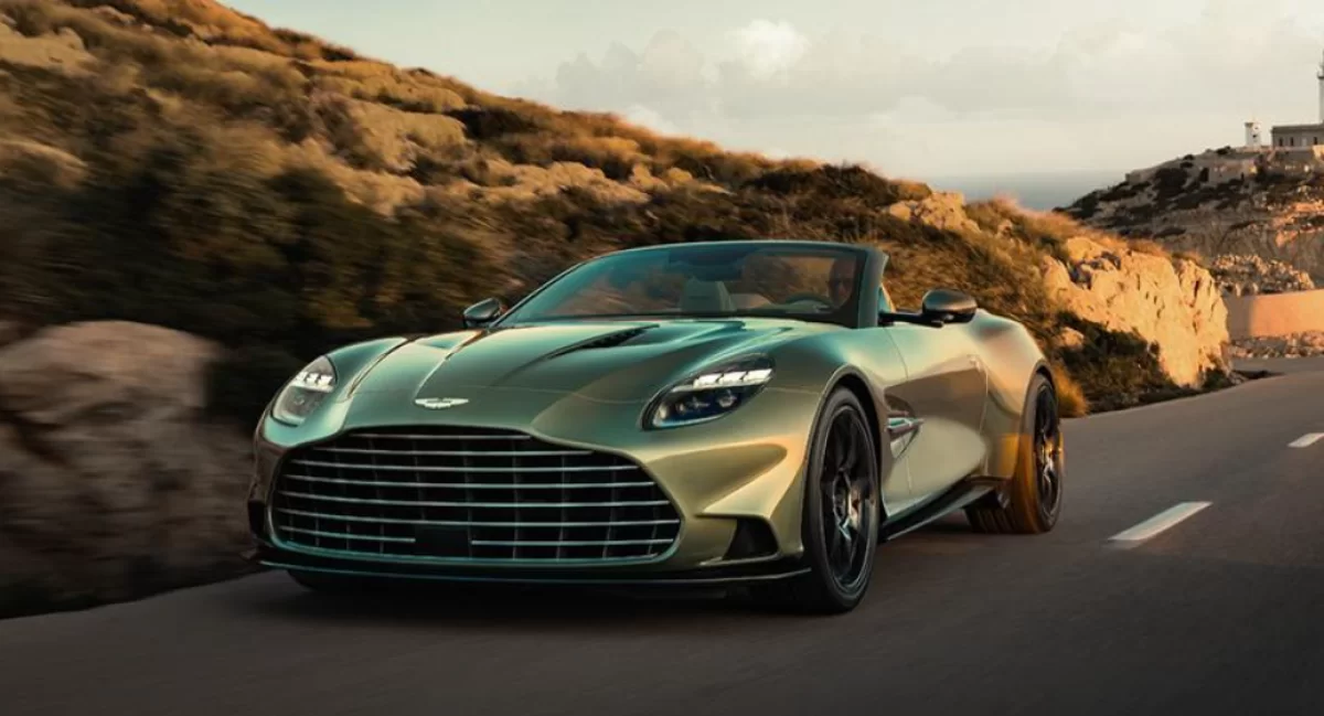 Кабриолет с характером суперкара: Aston Martin представила Vanquish Volante