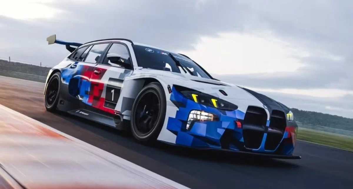 Фанаты требуют от BMW превратить шутку в реальность