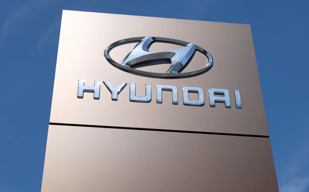 Hyundai откажется от сенсорных экранов в пользу физических кнопок к 2026 году